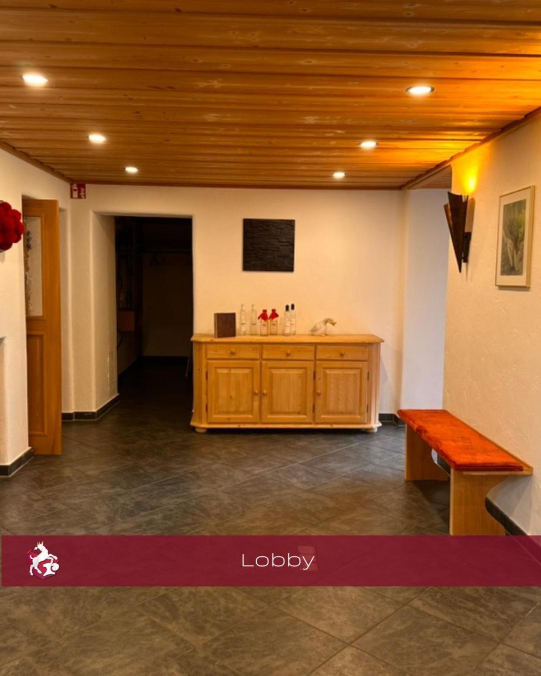 Schwarzwald Lodge Inselklause Шенвальд Екстер'єр фото